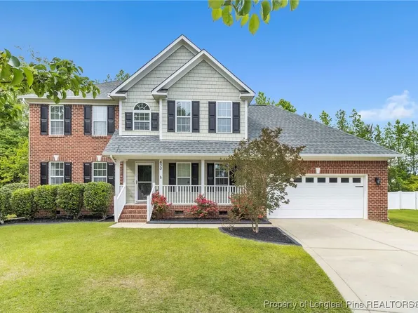 630 Thorncliff Dr, Raeford, NC 28376