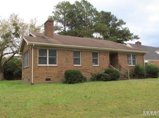908 Herrington Rd, Elizabeth City, NC 27909
