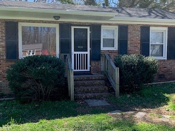 2nd image of 2203 Bradley St