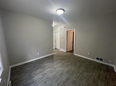 5th image of 3314 W Mount Vernon Ave #3413