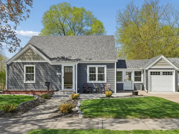 1101 9th St, Hudson, WI 54016