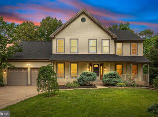 1278 Mason Mill Ct, Herndon, VA 20170