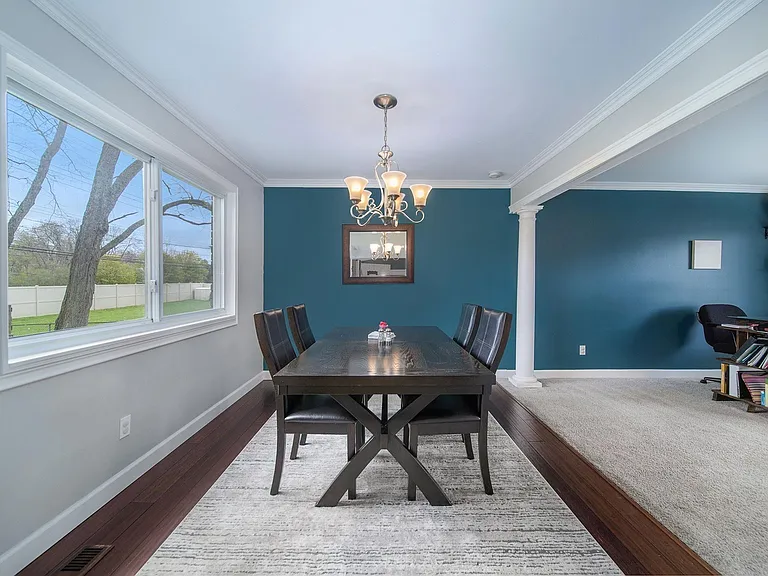 2536 Alveston Dr — Photo 11