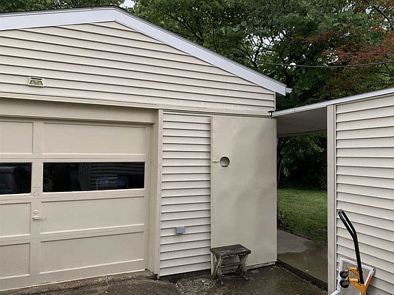 4th image of 1245 Southlea Dr