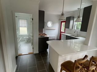 12 Ledyard St #1, Newport, RI 02840