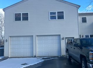 80 Greenwood Ct, Manchester, NH 03109