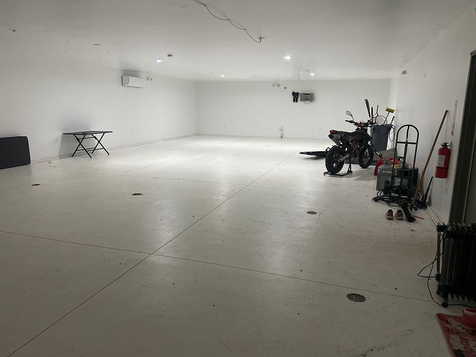 1st image of 23339 W Cooper Rd