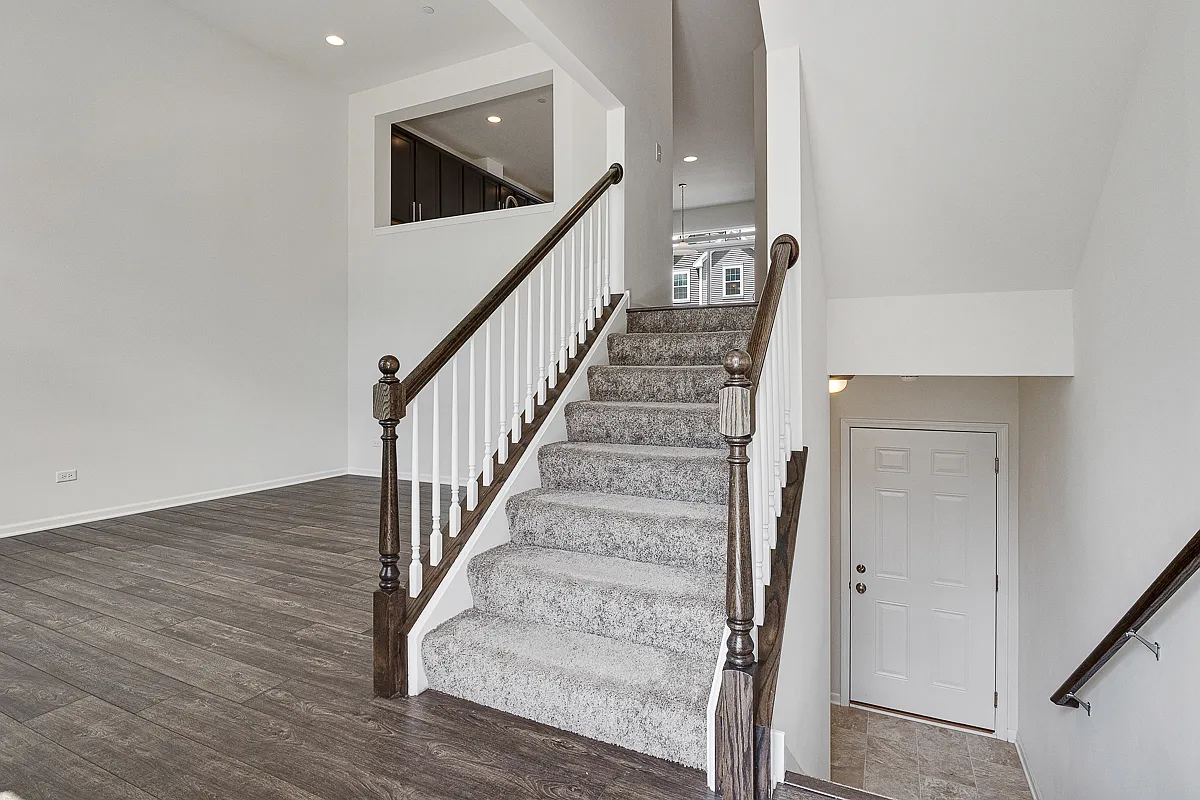 2 bed, 2.5 bath, 1550 sqft, $2,550 — Photo 4