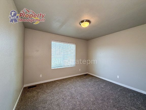 5th image of 3951 W Newland St