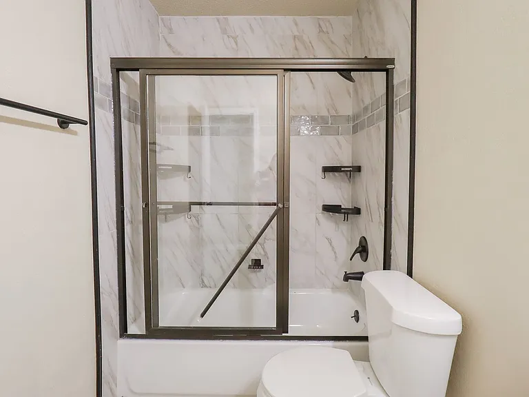 3012 S Ash Ct — Photo 20