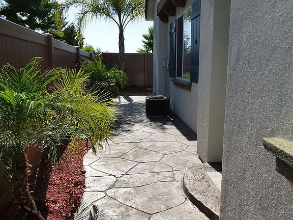 5th image of 1392 Normandy Dr