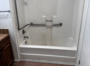 10805 SE 222nd Pl APT M, Kent, WA 98031