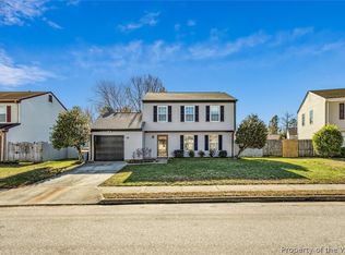 26 Harrogate Ln, Hampton, VA 23666