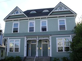 921 17th Ave #4, Seattle, WA 98122