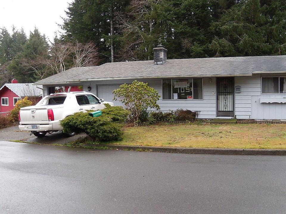 2nd image of 3460 Fernwood Pl