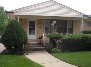 7059 W Monroe St, Niles, IL 60714