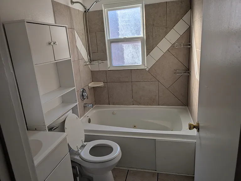 1205 N Florissant Rd — Photo 5