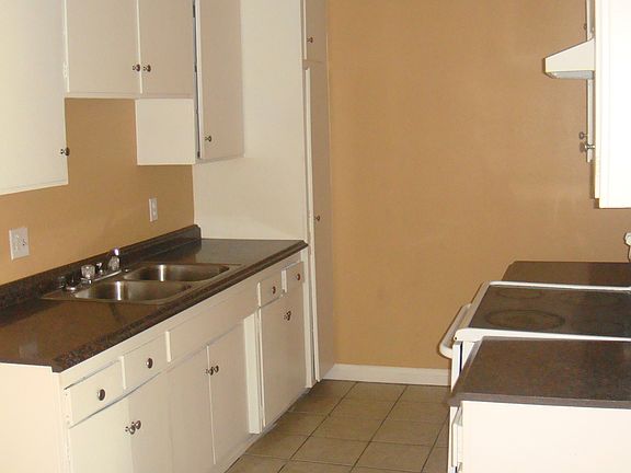 2nd image of 41620 Marine Dr