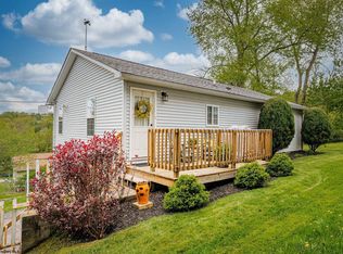 15 Barker St, Morgantown, WV 26501