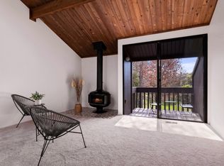 146 Tree Frog Ln, Santa Cruz, CA 95060