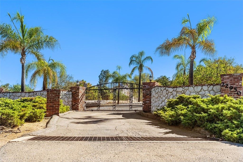 22950 Ramona Ave, Nuevo, CA 92567 MLS SW22230847 Zillow