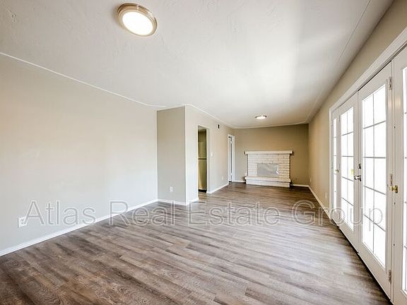 4th image of 1113 W Campo Bello Dr