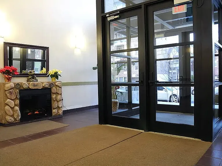 3880 Orloff Ave #2B — Photo 7