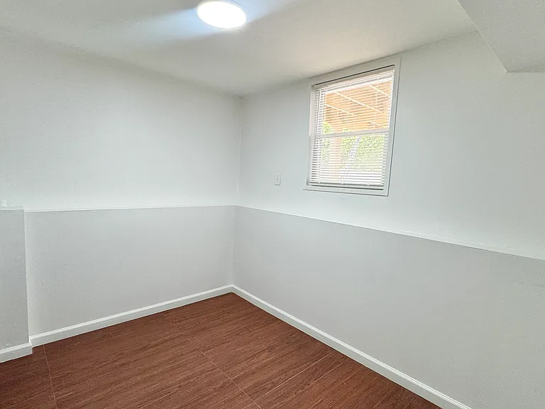 115 Haven Ave #1 — Photo 5