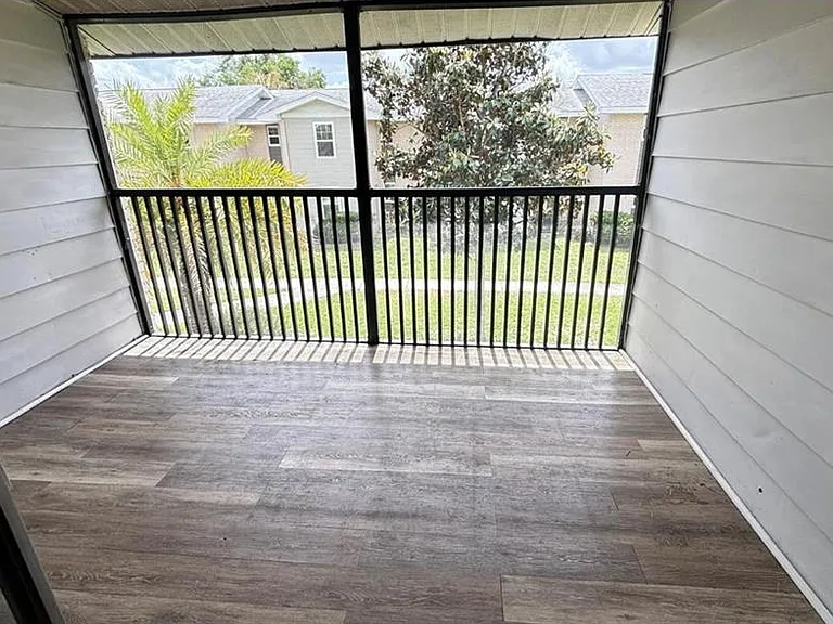 860 Sky Lake Cir #C412 — Photo 10
