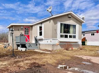 16 Brentwood Est, Amherst, NS B4H 4G6