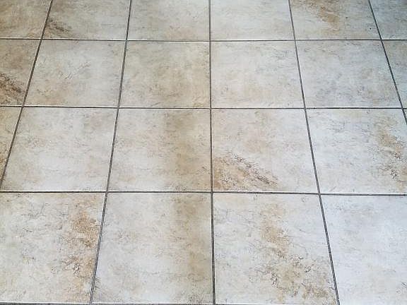 4th image of 1407 Janet Way Dr