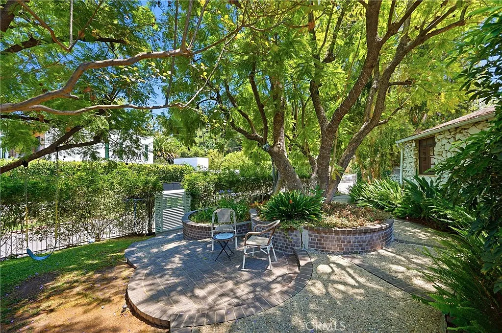 3 bed, 3071 sqft, $14,500 — Photo 3