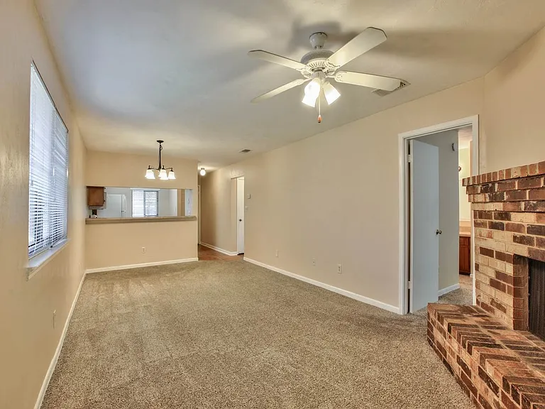 3208 Ginger Dr #D — Photo 6