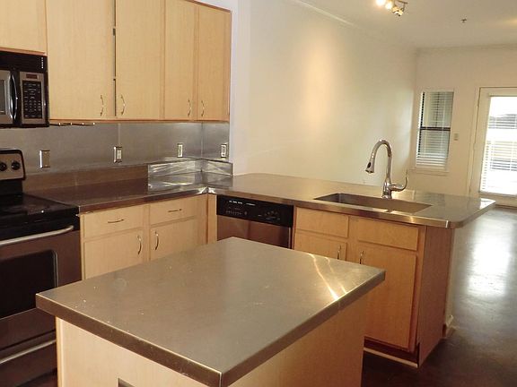 5th image of 1803 Broadway APT 407