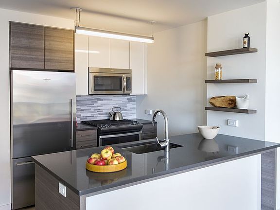 4th image of 333 Schermerhorn St APT 33F