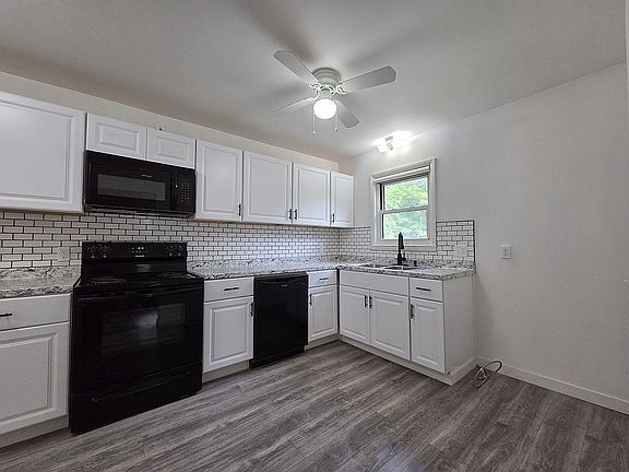 5th image of 216 N Pine St