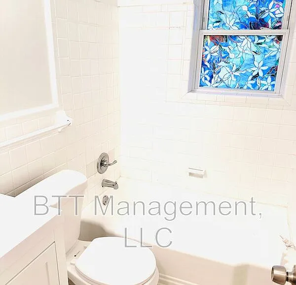 907 Hudson Ave #3 — Photo 27
