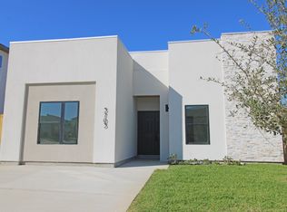 3703 Jose De La Paz Dr, Laredo, TX 78045