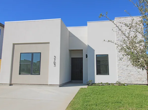 3703 Jose De La Paz Dr, Laredo, TX 78045