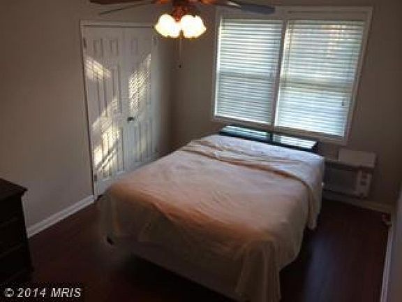 3rd image of 230 N George Mason Dr APT 4