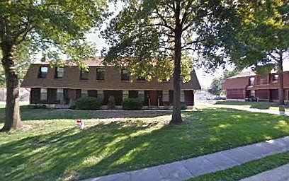 1st image of 172 NW Zaun Ave #172