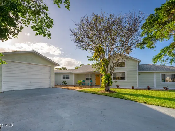 905 Trinidad Rd, Cocoa Beach, FL 32931