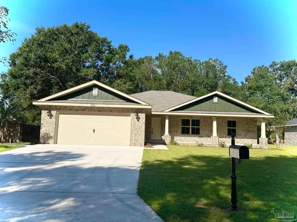 5721 Lofty Pines Dr, Milton, FL 32570