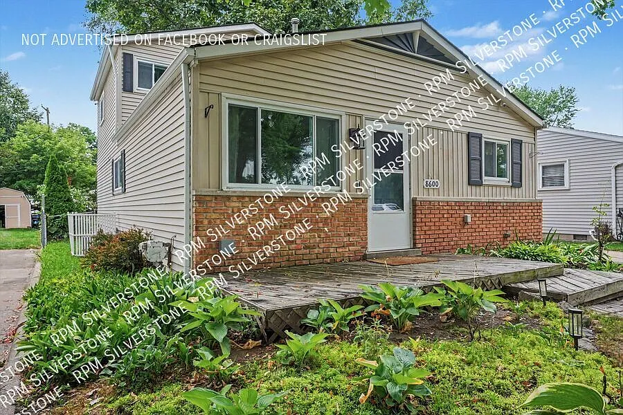 Spacious 3-bedroom — Photo 3