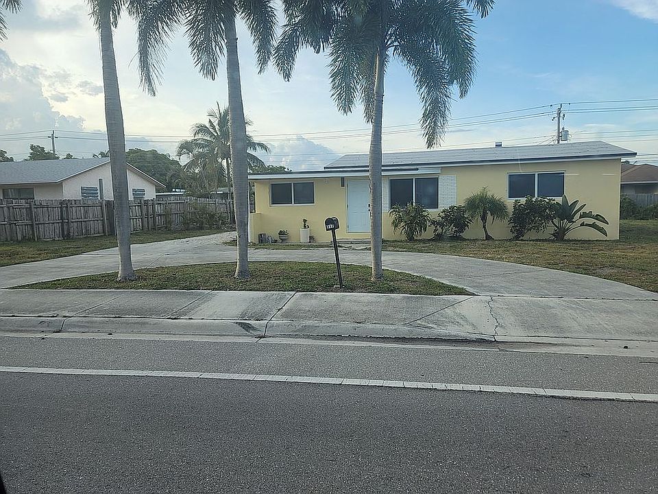 1st image of 317 E Gateway Blvd