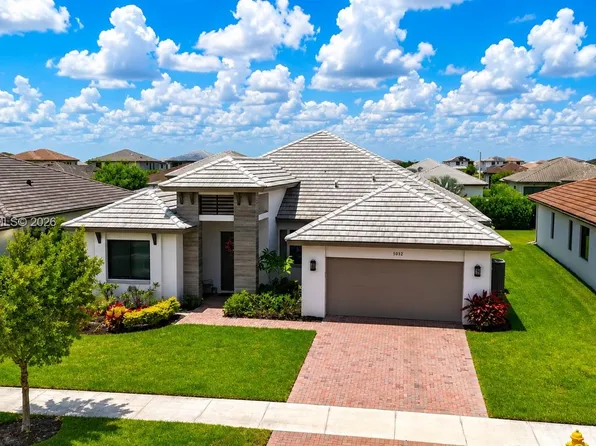 5032 Gambero Way Ave, Maria, FL 34142