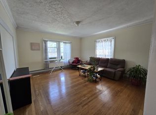 665 Farmington Ave APT 5, Hartford, CT 06105