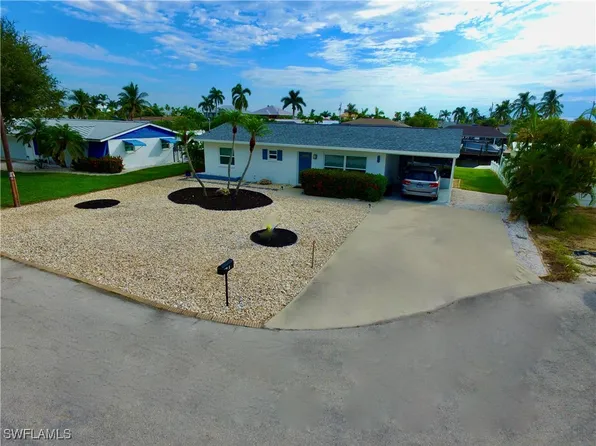 9 Clearview Blvd, Fort Myers Beach, FL 33931