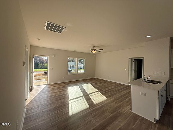 4th image of 189 Jacobs Ridge Dr