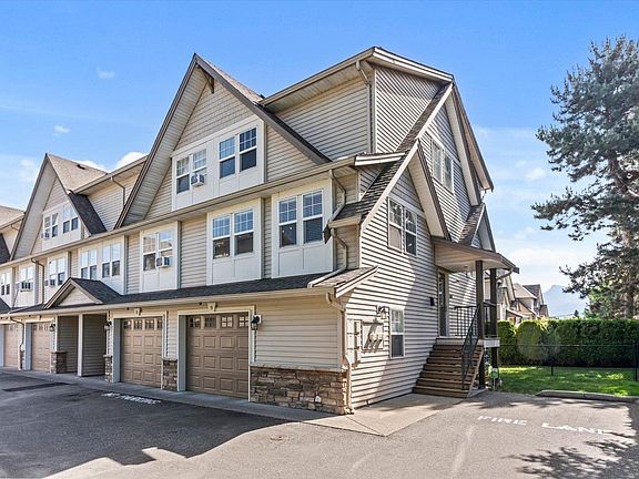 2nd image of 46538 1st Ave #9